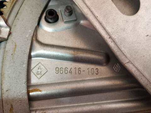 Foto 4ª: Elevalunas Eléctrico Delantero Derecho Renault Megane LIFE BERLINA 116CV 85KW III BERLINA 5 P [H5F F4] (2016)