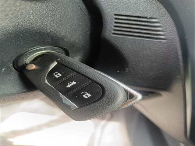 Antirrobo Toyota Avensis EXECUTIVE 143CV 105KW