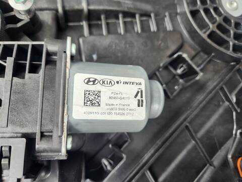 Foto 2ª: Elevalunas Eléctrico Delantero Izquierdo Hyundai i30 KLASS LR 119CV 88KW [G3LF] (2021)