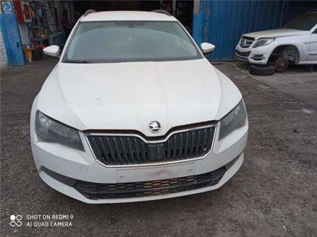 Botonera Elevalunas Skoda Superb 2.0 ACTIVE [2.0 LTR. - 110 KW TDI]