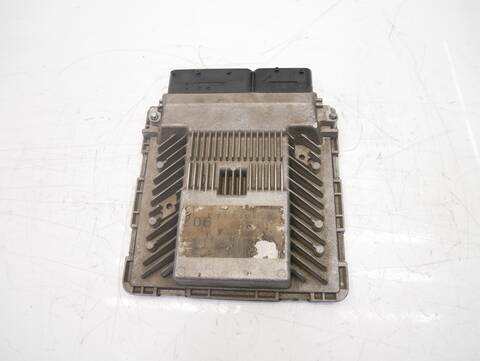 Centralita Check Control Audi A6 177 CV 130KW