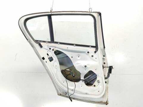 Foto 3ª: Puerta Trasera Izquierda Bmw Serie 1 114 118 D [N47 D20 C] (2011)