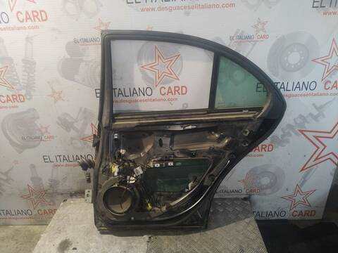 Foto 2ª: Puerta Trasera Derecha Mercedes Clase E 180 BERLINA 224CV 165KW (2002)