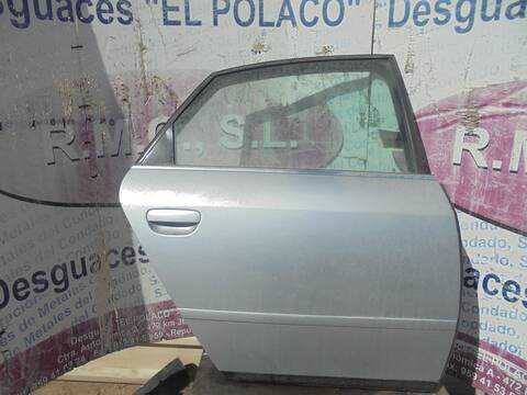 Puerta Trasera Derecha Audi A6 2.4 121KW) BERLINA 165CV