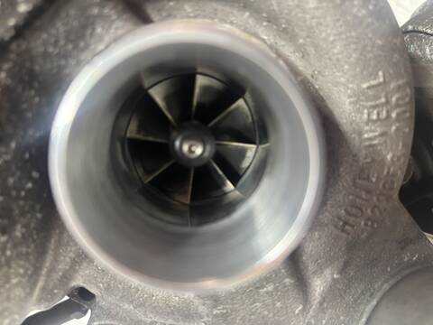 Foto 3ª: Turbocompresor Opel Vivaro 125 CV 92KW [R9M452 R9M450 LQ1 R9M] (2017)