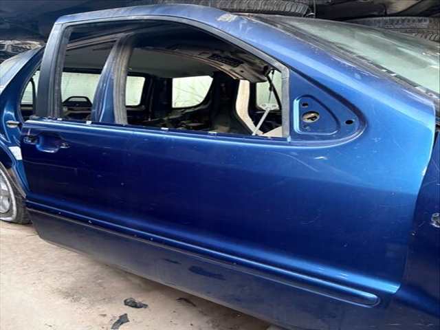 Puerta Delantera Derecha Mercedes Clase ML 230 VERSION INDEFINIDA