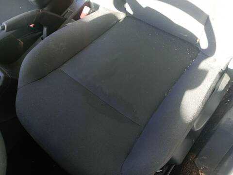 Foto 2ª: Asientos Traseros Dacia Sandero EXPRESSION 91CV 67KW [H4D 470] (2024)