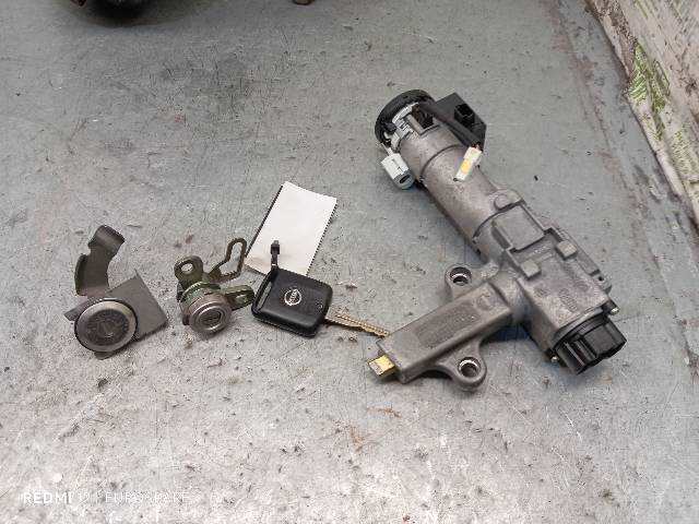 Foto 2ª: Antirrobo Nissan Navara 2.5 D D40 5P 171CV [YD25] (2006)