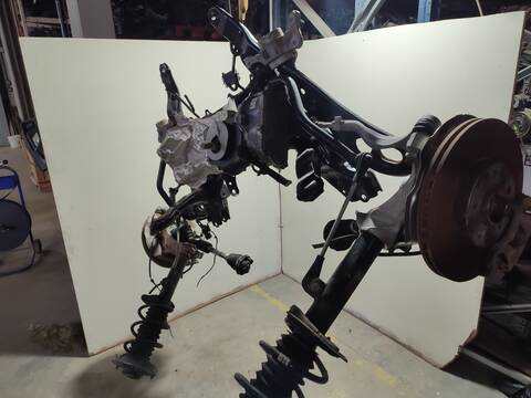 Cuna de Motor Bmw X2 D F39)