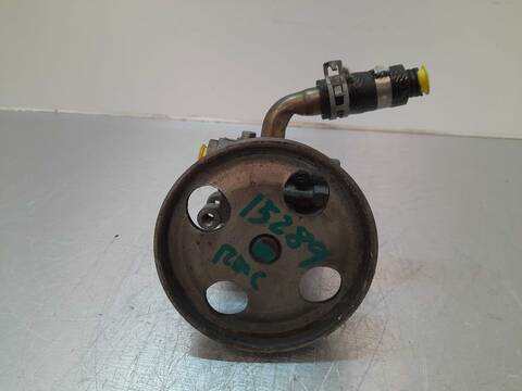 Foto 3ª: Bomba de Direccion Ford Fiesta AMBIENTE 68CV 50KW [F6JA] (2002)