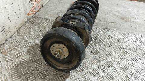 Foto 4ª: Amortiguador Delantero Derecho Renault Trafic L1H1 CAJA CERRADA CORTO 82CV 60KW [D-F9Q U7] (2005)