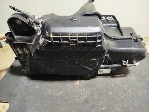 Foto 3ª: Deposito AdBlue Ford Focus BERLINA (2022)