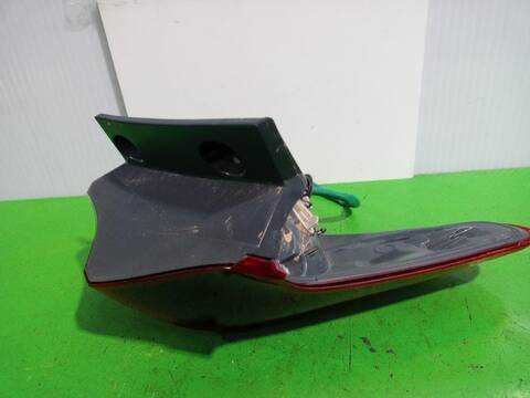 Foto 2ª: Piloto Trasero Derecho Toyota Auris HYBRID FEEL EDITION 136CV (2013)