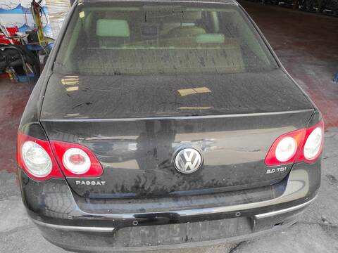 Portón Volkswagen Passat BMP BERLINA