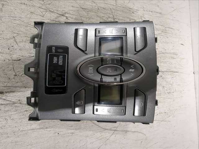 Foto 2ª: Mando Climatizador Toyota Auris 1.6 ZRE151_) 124CV 91KW [1ZR-FE] (2007)