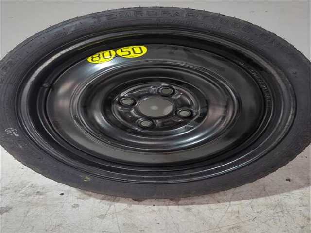 Foto 2ª: Neumatico Toyota Yaris ACTIVE 112CV [2NRFKE] (2017)