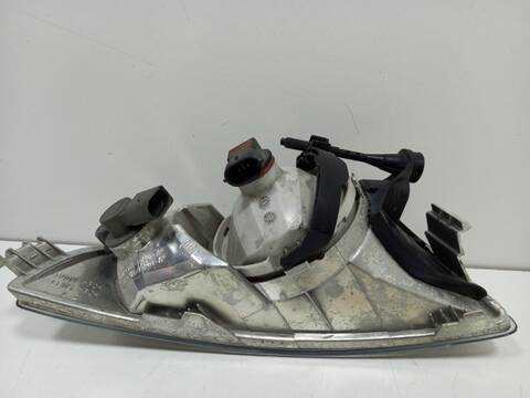 Foto 3ª: Faro Antiniebla Delantero Izquierdo Skoda Octavia BMM (2016)