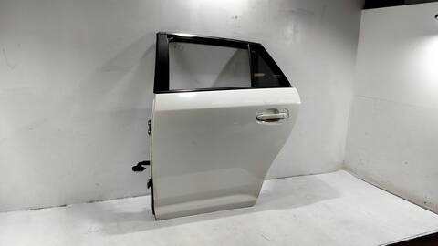 Puerta Trasera Izquierda Toyota Avensis ACTIVE 2 D 150CV
