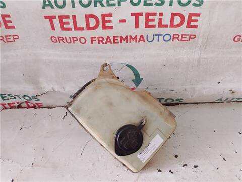 Deposito Limpiaparabrisas Toyota Corolla 2.0