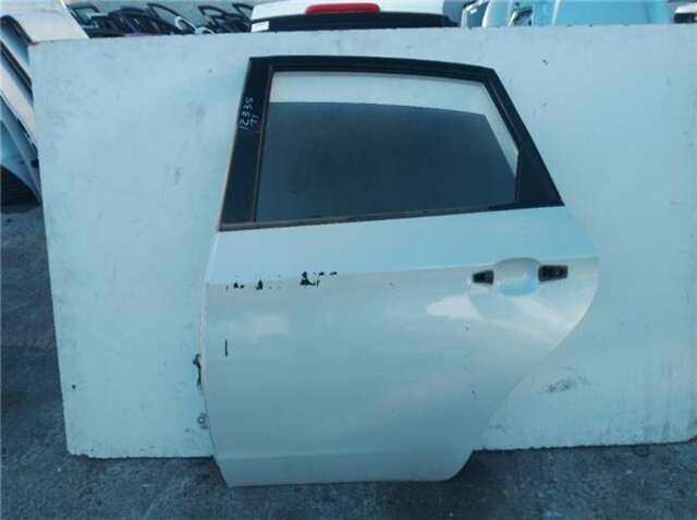 Puerta Trasera Izquierda Subaru Impreza 2.0 D (150CV)