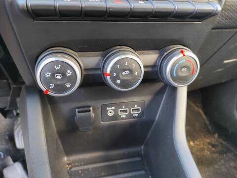 Mando Calefacción A. A. Renault Clio H4D470