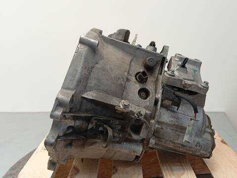 Foto 2ª: Caja Cambios Peugeot 208 1.5 BLUEHDI 100 102CV 75KW [YH01] (2020)