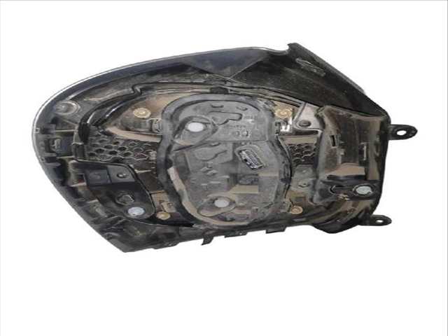 Foto 3ª: Piloto Trasero Derecho Smart Forfour 1.0 453.042 453.043) HATCHBACK (2014)