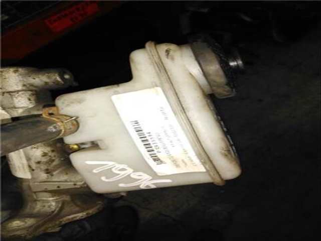 Deposito Liquido Frenos Toyota Hiace 2.5 FURGON SWB [2.5 LTR. 70KW TD]