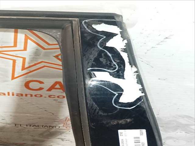 Foto 3ª: Puerta Trasera Derecha Volvo V40 R-DESIGN MOMENTUM 150CV 110KW [D5204T6] (2013)