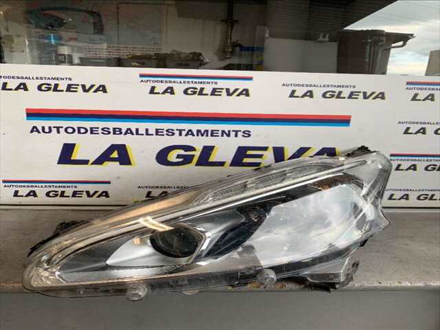 Faro Izquierdo Peugeot 208 1.2 12V 83CV 0CV