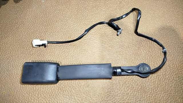 Pretensor Airbag Izquierdo Nissan X-Trail 2.0 D T31