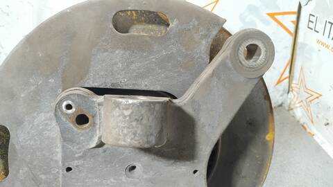 Foto 2ª: Mangueta Delantera Izquierda Iveco Daily EINZELKABINE 35 C... RADSTAND 3000 126CV 93KW [F1AE0481E4] (2012)