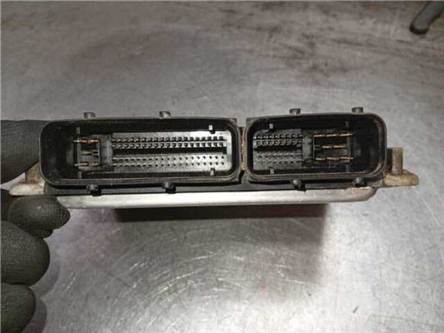 Foto 3ª: Centralita Motor ECU Porsche Cayenne 4.5 S [4.5 LTR. - 250 KW V8 CAT]