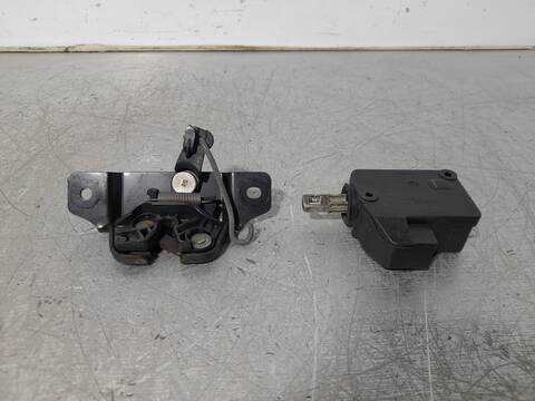 Cerradura Maletero Portón Peugeot 406 SRDT PACK BERLINA 109CV 80KW
