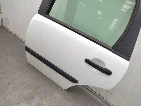 Foto 2ª: Puerta Trasera Izquierda Citroen C3 1.6 16V HDI 90CV 66KW [9HX] (2006)