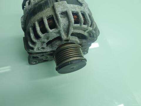 Foto 4ª: Alternador Nissan Pulsar ACENTA 110CV 81KW [K9K 636] (2015)