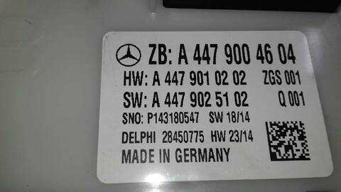 Foto 3ª: Caja Reles Fusibles Mercedes Clase V 200 136CV 100KW (2014)