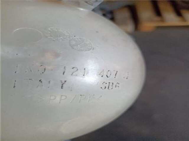 Foto 3ª: Deposito Expansion Seat Leon 1.9 TDI [BLS]