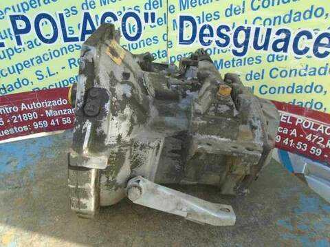 Foto 2ª: Caja Cambios Chrysler Voyager 2.5 TD 116CV 85KW [M00] (1998)