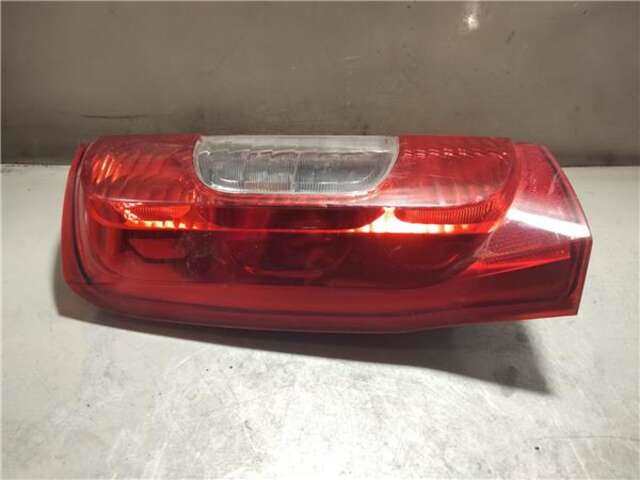 Foto 3ª: Piloto Trasero Izquierdo Citroen Nemo 1.4 FURGON [1.4 LTR. - 50 KW HDI] (2008 _) [8HS]