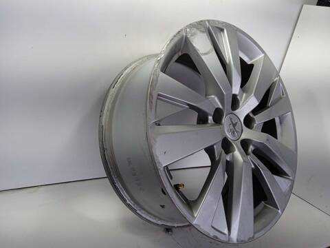 Foto 3ª: LLanta Aleacion Peugeot 3008 ALLURE 120CV 88KW [BH01] (2017)