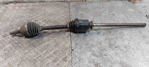 Transmision Delantera Derecha Toyota Rav4 2.0 D-4D EXECUTIVE 4X4 2003 ) 116CV 85KW