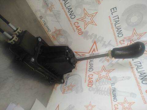 Foto 2ª: Palanca de Cambio Renault Clio TECHNOFEEL 90CV 66KW [H4BB4] (2015)