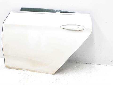 Foto 2ª: Puerta Trasera Izquierda Bmw Serie 3 315 2.0 TD 184CV [N47D20C] (2013)