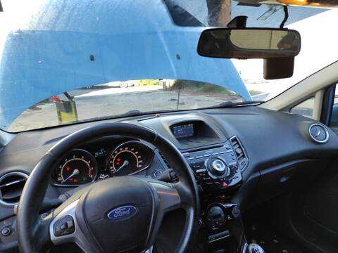 Salpicadero Ford Fiesta SFJA