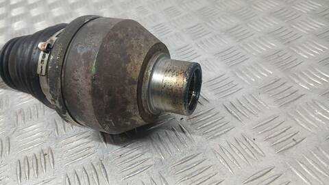 Foto 3ª: Transmision Delantera Izquierda Volkswagen Transporter 2.5 TDI 130CV 96KW [BNZ] (2009)