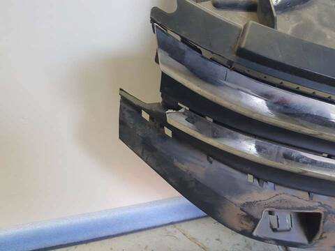 Foto 3ª: Rejilla Delantera Citroen C3 FEEL 102CV 75KW [YH01] (2019)