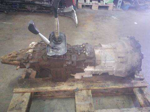 Foto 4ª: Caja Cambios Mitsubishi Montero 2800 TD GL 4-PTAS.) 125CV 92KW [4M40] (1992)