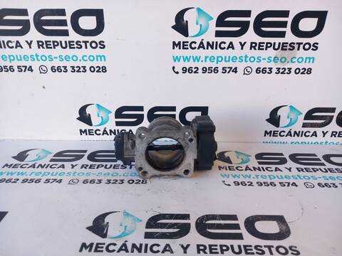 Foto 3ª: Caja Mariposa Toyota Avensis VERSION INDEFINIDA (2015)