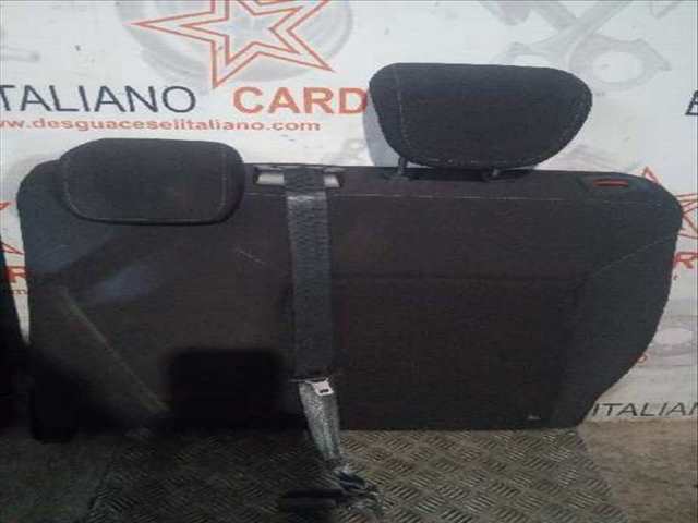 Foto 3ª: Asientos Traseros Ford Focus TITANIUM 125CV 92KW [M1DD] (2015)